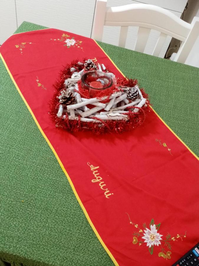 דירות לנצ'יאנו La Casetta Delle Fate מראה חיצוני תמונה